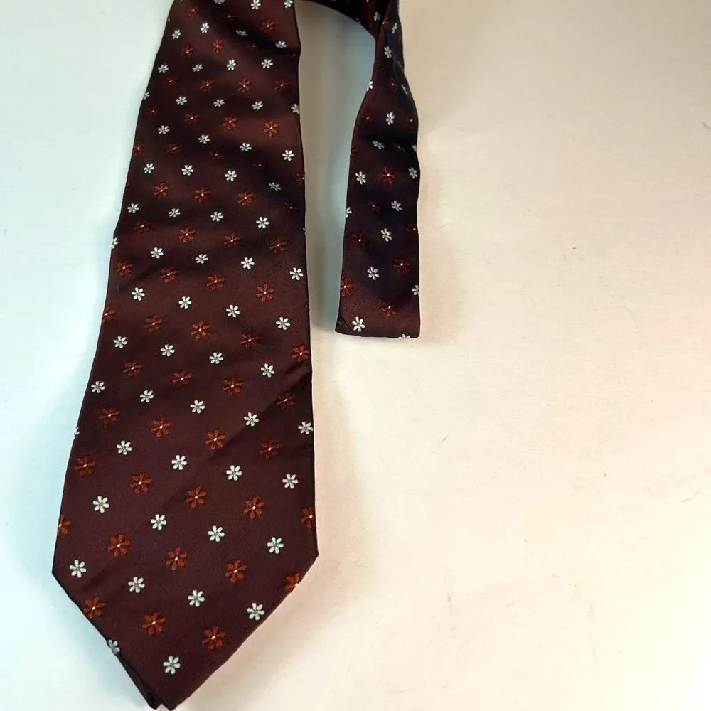 J. Crew Men's NWOT Brown with Light Brown White Floral 100% Silk Tie